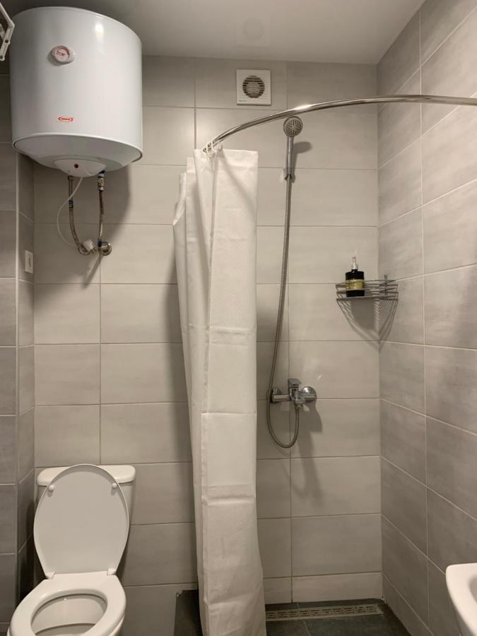 Светлая Студия В 3-Х Мин. От Южд Kharkiv Bagian luar foto